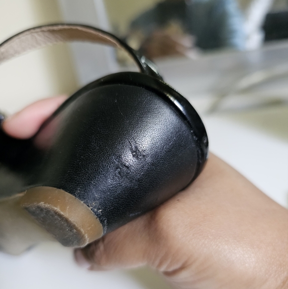 Kate Spade Vinny Patent Leather Sandals. Size 9.5M - Picture 9 of 12